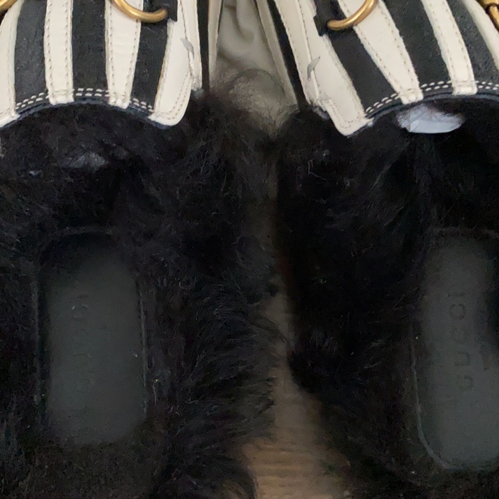 Gucci Zebra Stripe Mules with Gold Detail - Picture 4 of 8